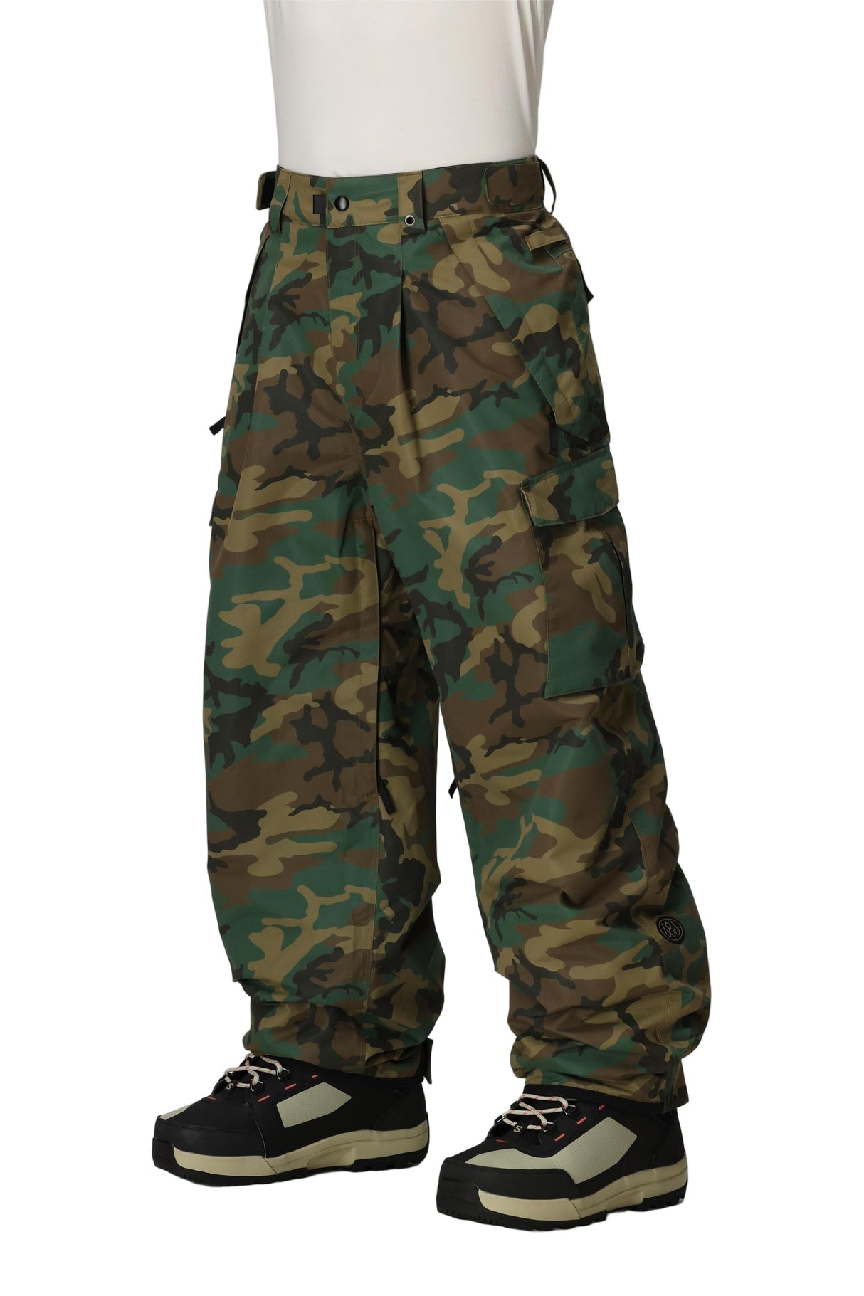 686 Essox Cargo Snowboard Pants Camo 2026 Men's Snow Pants 686