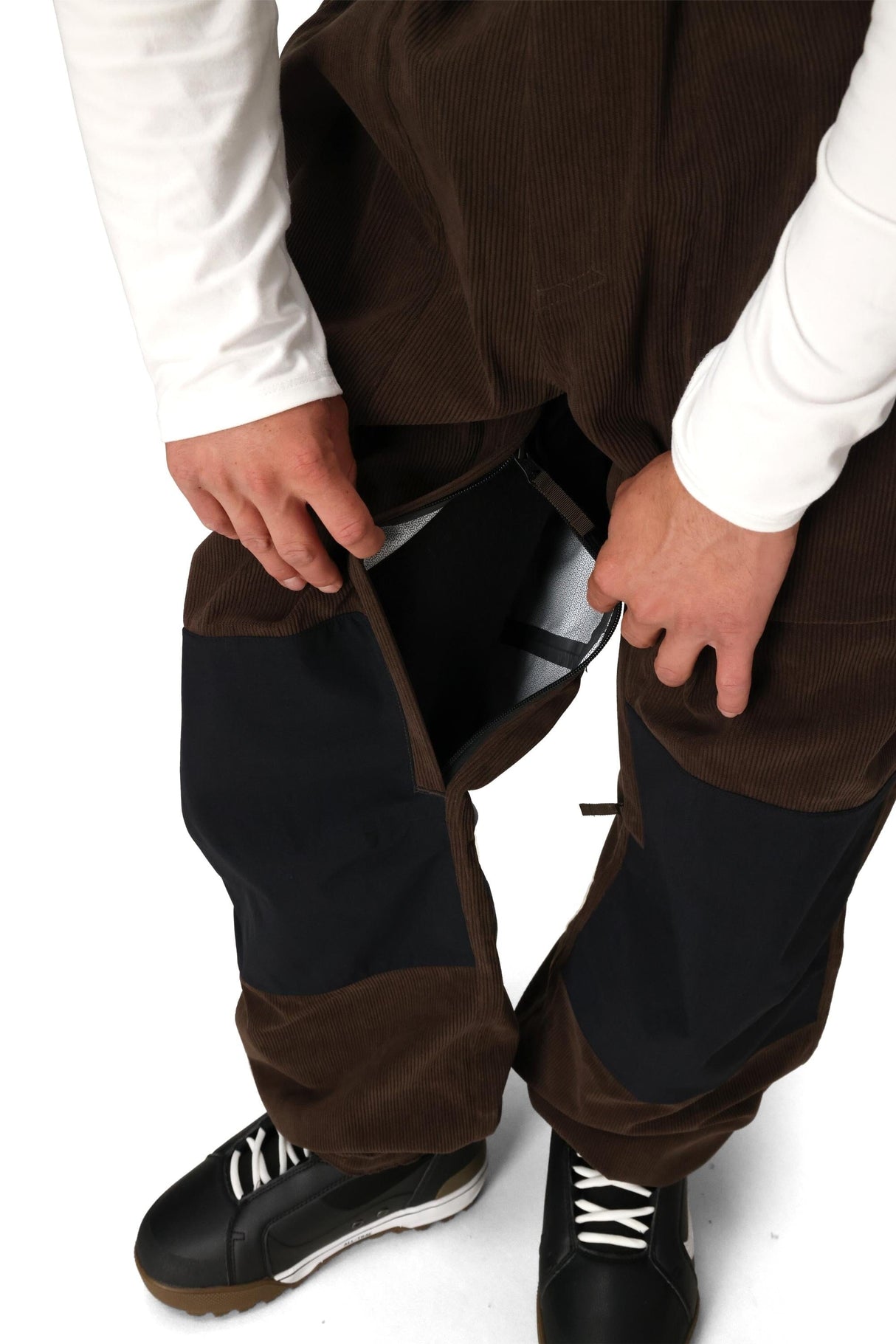 686 Ghost 2.5L Snow Pants Coffee Corduroy 2026 Men's Snow Pants 686