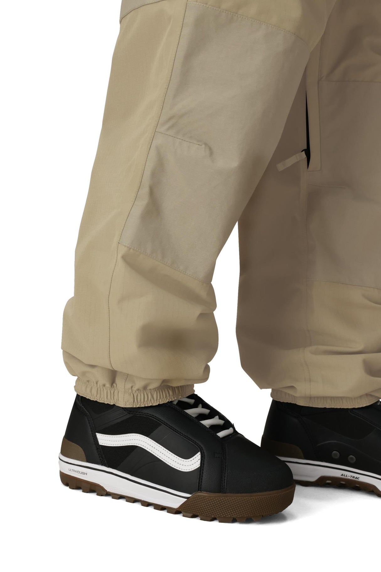 686 Ghost 2.5L Snowboard Pants Sage Ripstop 2026 Men's Snow Pants 686