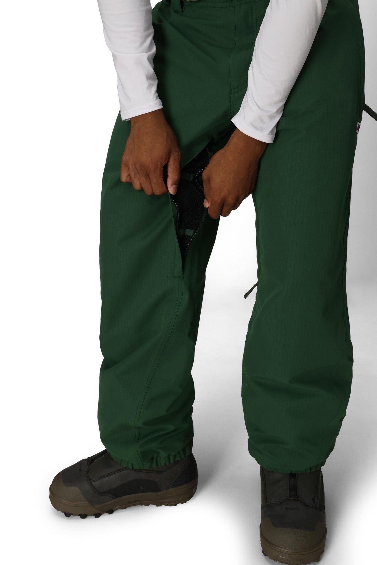 686 Dojo Snow Pants Moss Green Ripstop 2026 Men's Snow Pants 686