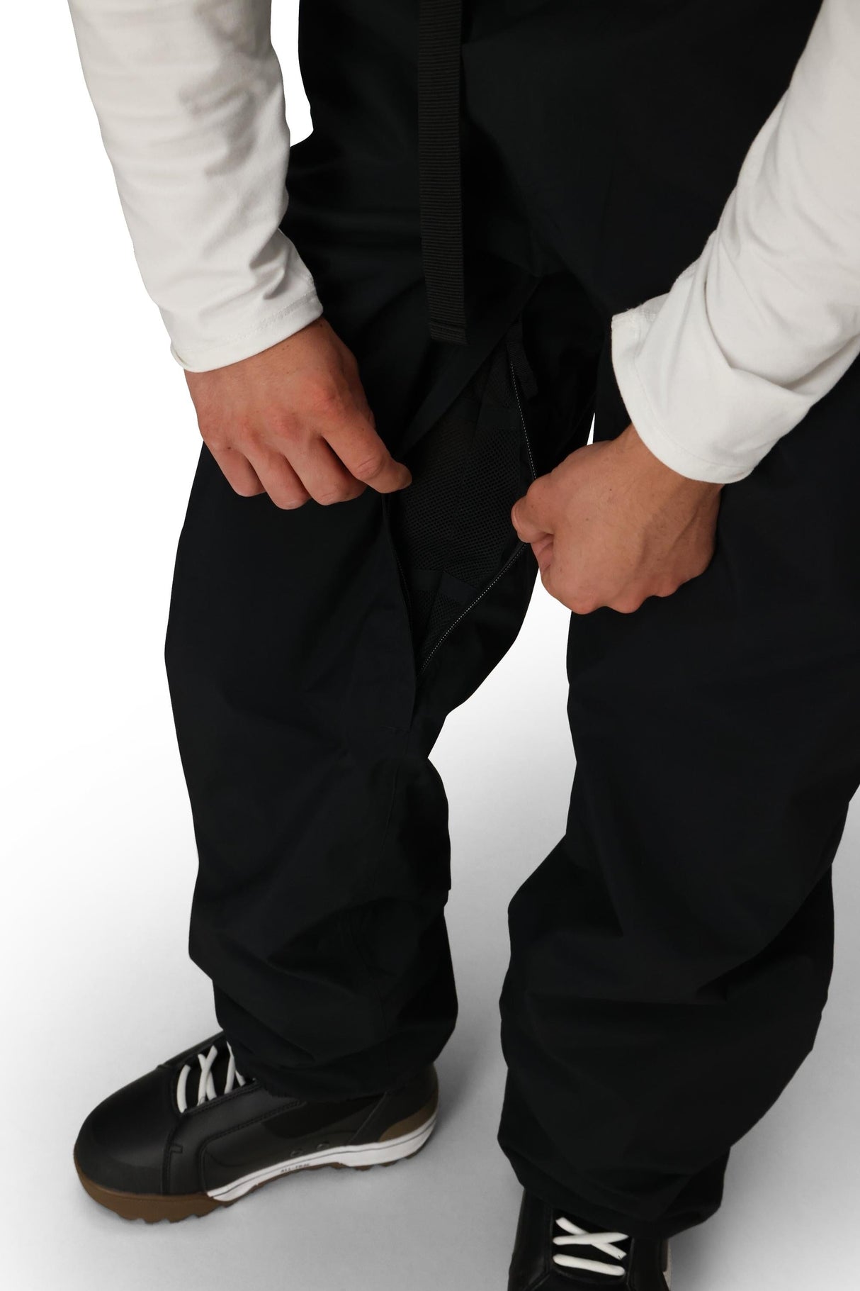 686 Dojo GORE-TEX Snow Pants Black 2026 Men's Snow Pants 686