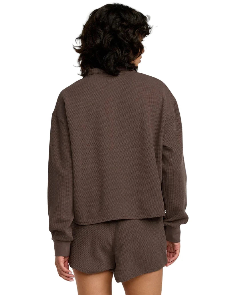 RVCA Women's Glory Waffle Pullover Sweater Bear Brown Women's Crewnecks RVCA