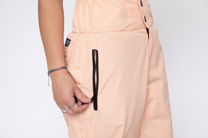 L1 Women's Lovecat Snowboard Pants Almost Apricot 2024 Women's Snow Pants L1