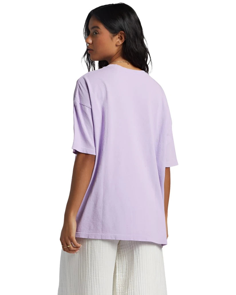 BILLABONG Women's Surf Trip Oversized T-Shirt Tulip Women's Short Sleeve T-Shirts Billabong