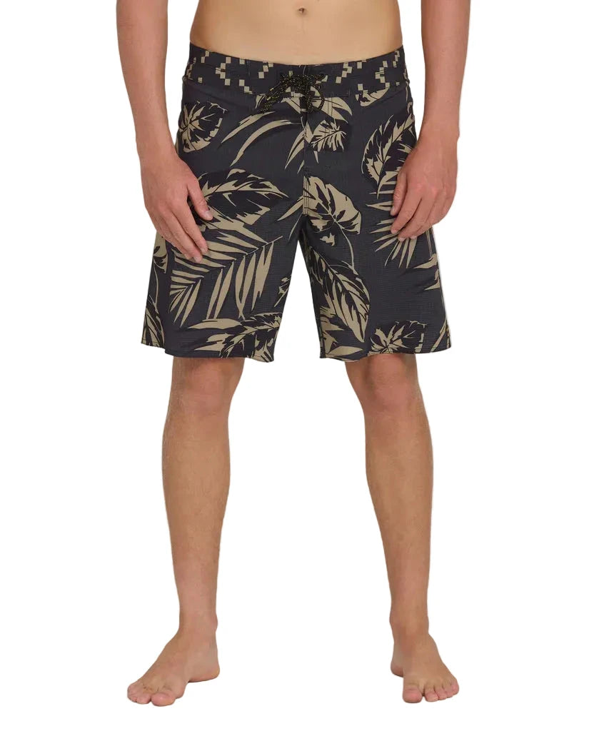 BILLABONG Good Times Pro 18" Boardshorts Black Men's Boardshorts Billabong