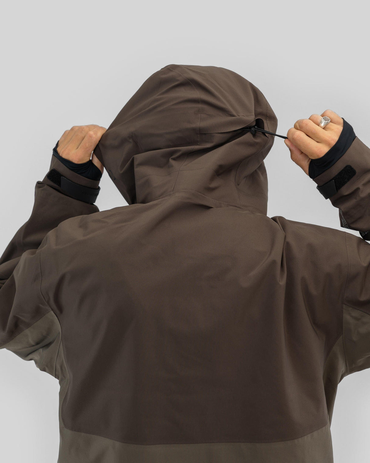 BEYOND MEDALS Tech 3L Snow Jacket Brown 2026 Men's Snow Jackets Beyond Medals