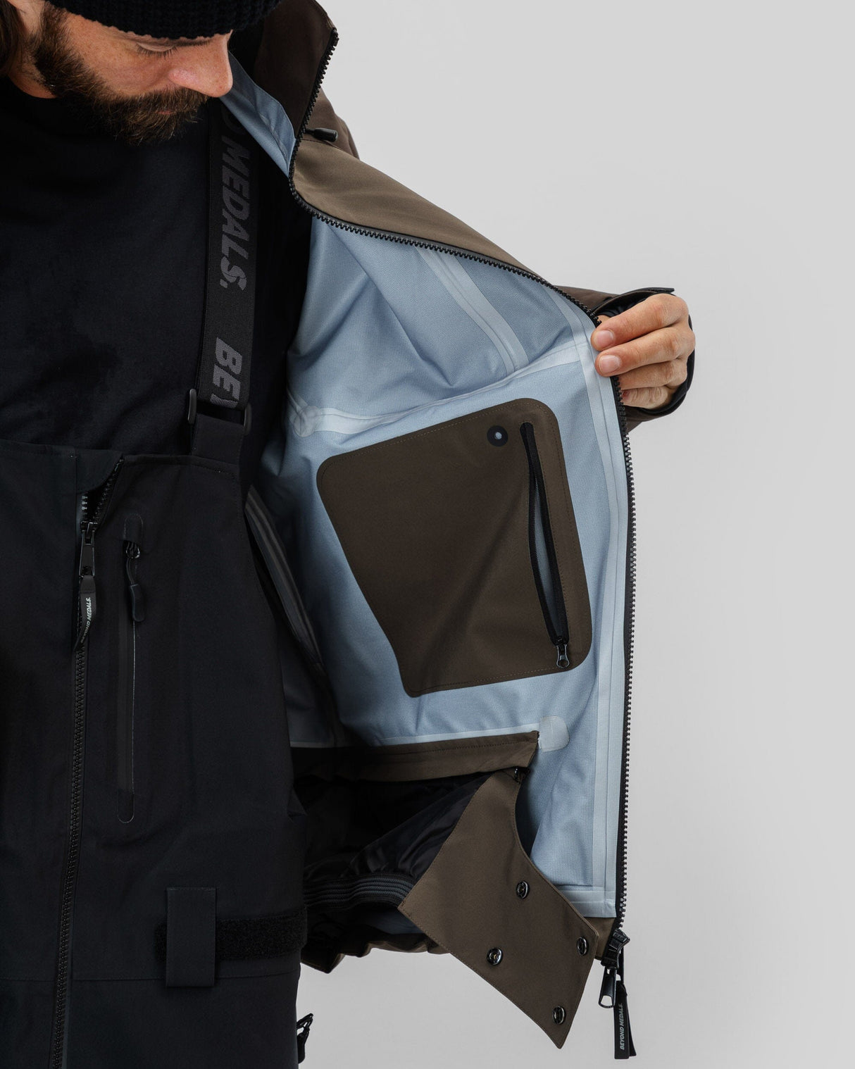 BEYOND MEDALS Tech 3L Snow Jacket Brown 2026 Men's Snow Jackets Beyond Medals