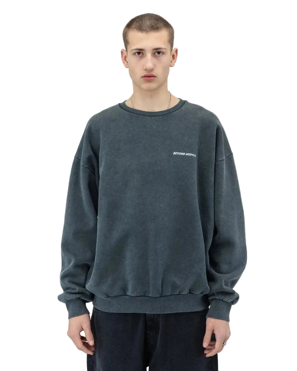 BEYOND MEDALS Distressed Logo Crewneck Black Men's Crewnecks Beyond Medals