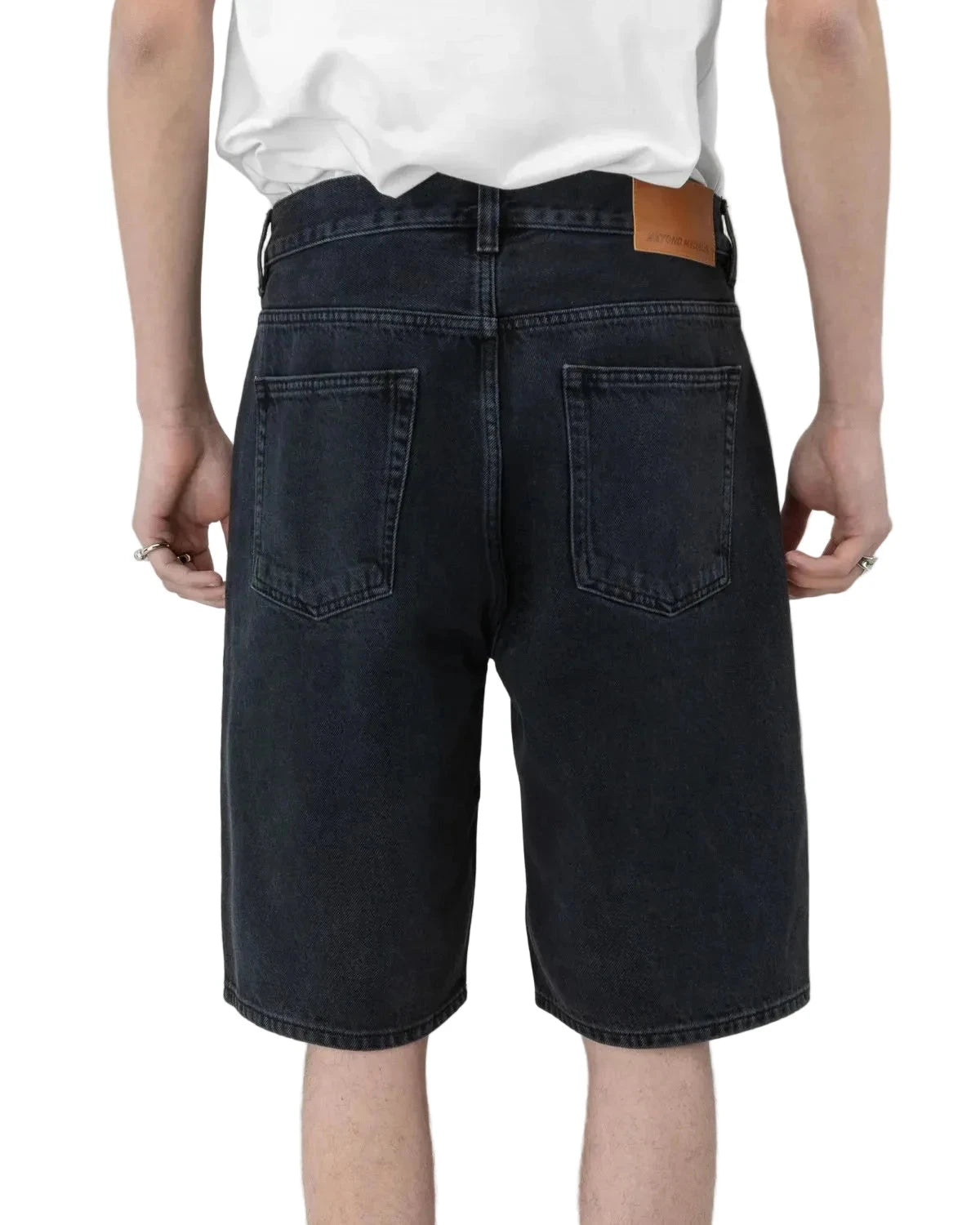 BEYOND MEDALS Jeans Shorts Black Men's Walkshorts Beyond Medals