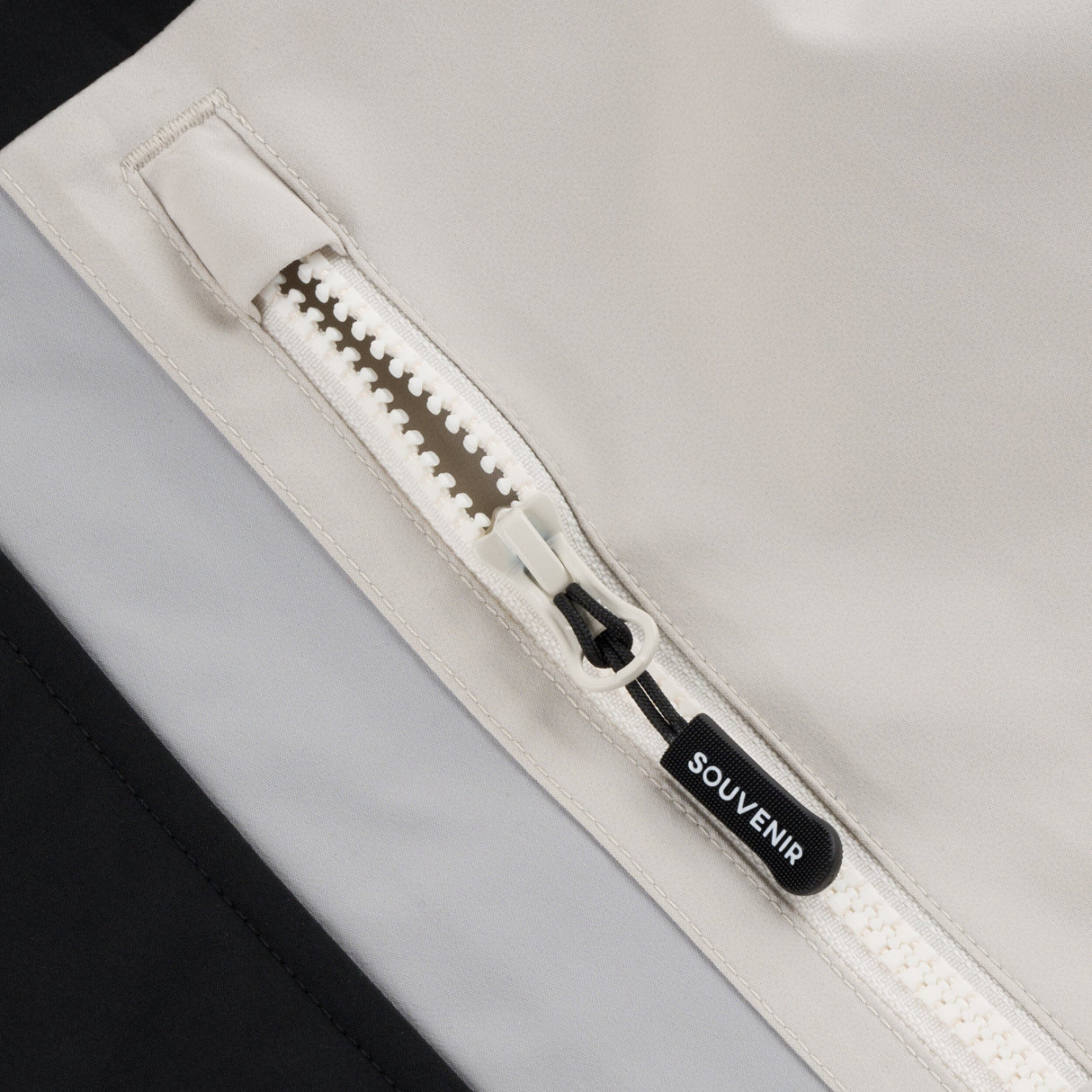 SOUVENIR S2000 Insulated Snowboard Jacket Black 2025 Men's Snow Jackets Souvenir