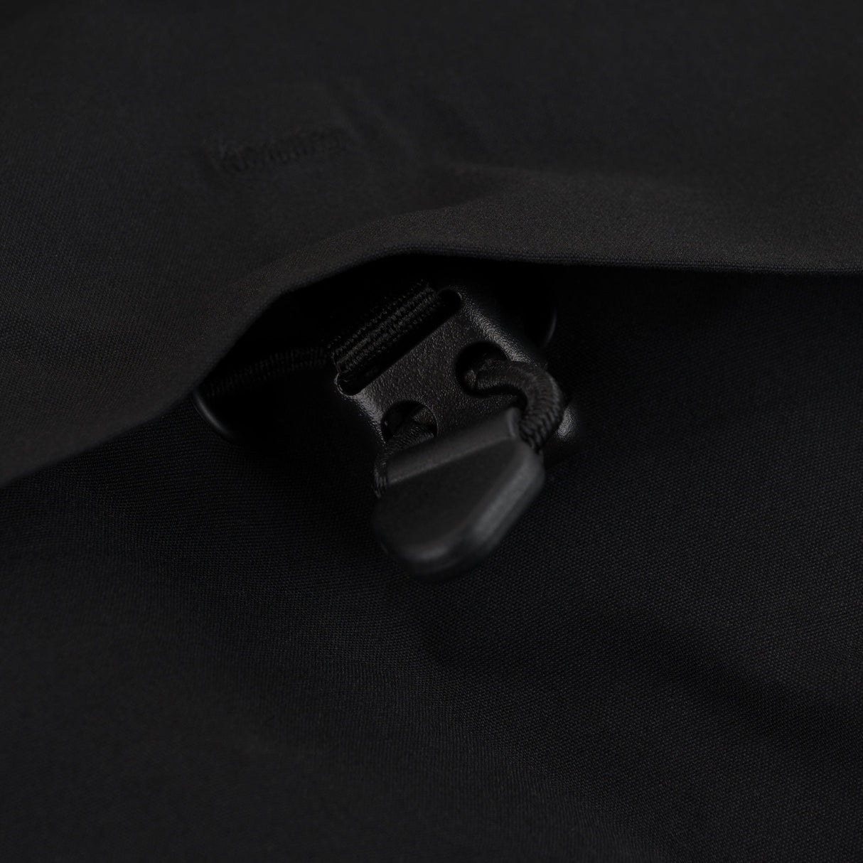 SOUVENIR S2000 Insulated Snowboard Jacket Black 2025 Men's Snow Jackets Souvenir