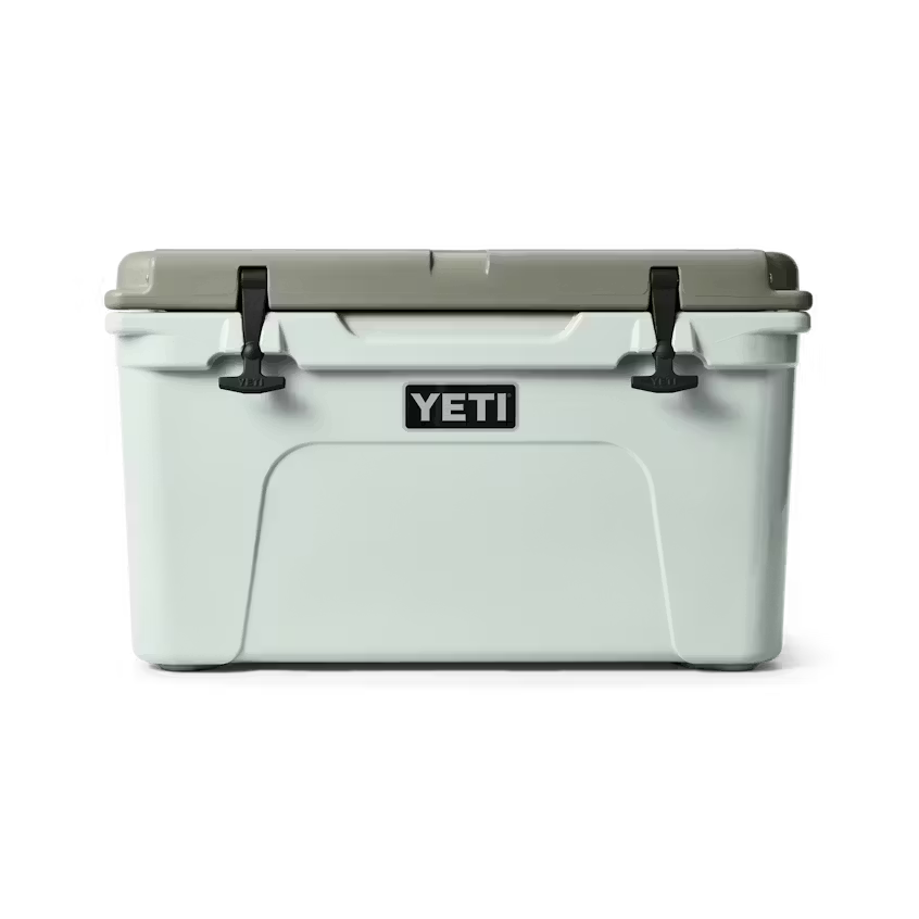 YETI Tundra 45 Hard Cooler Ridgeline Coolers Yeti