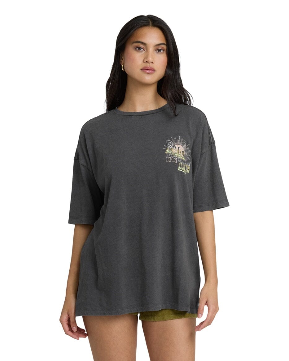 BILLABONG Women's Sun Chasing T-Shirt Off Black Women's Short Sleeve T-Shirts Billabong