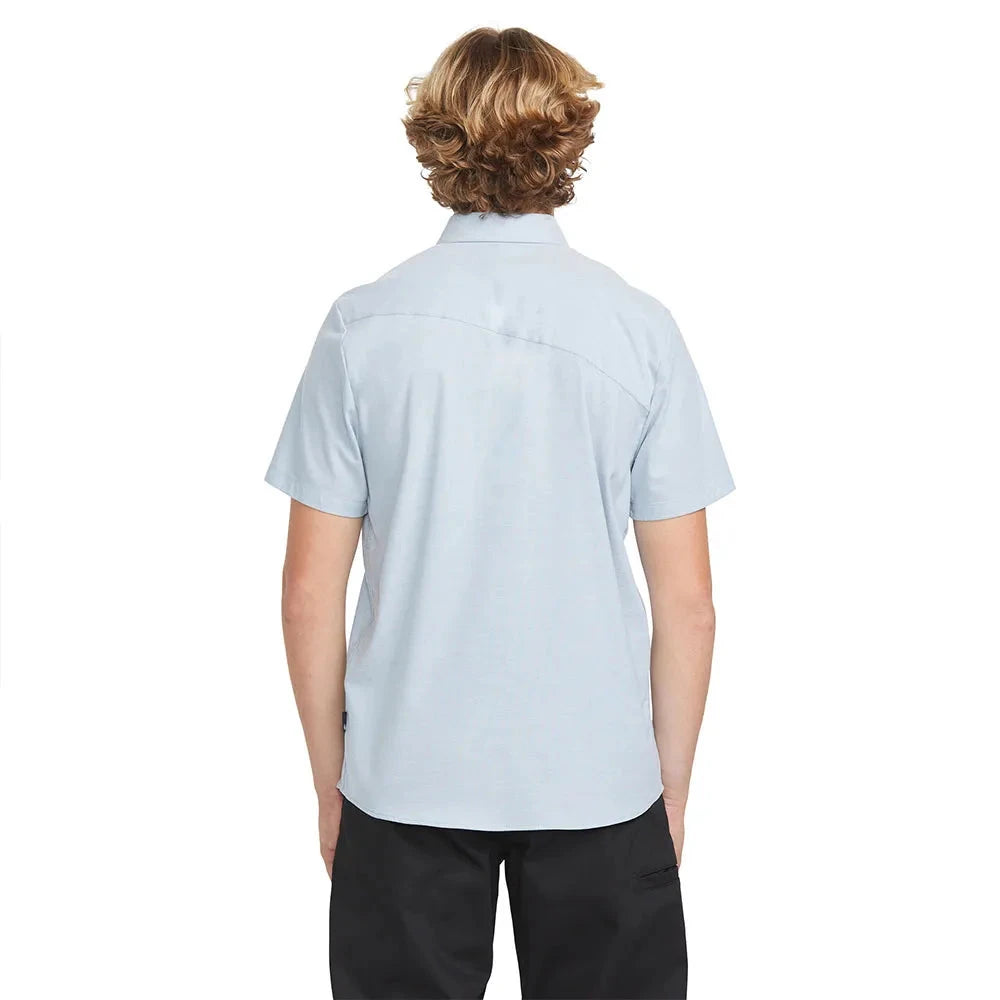 VOLCOM Everett Oxford Short Sleeve Button Up Wrecked Indigo Men's Short Sleeve Button Up Shirts Volcom