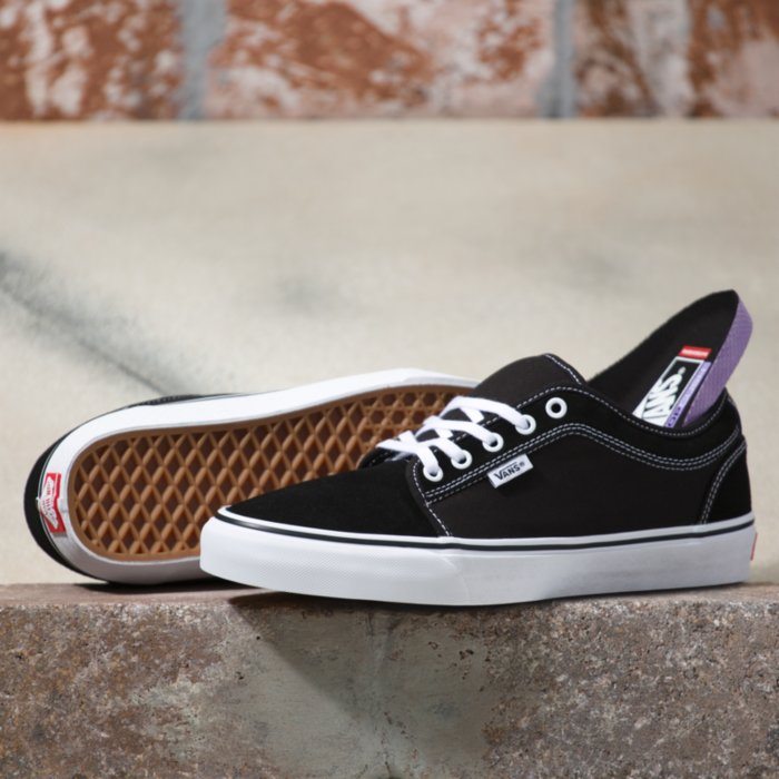 VANS Skate Chukka Low Shoes Black/White Men's Skate Shoes Vans