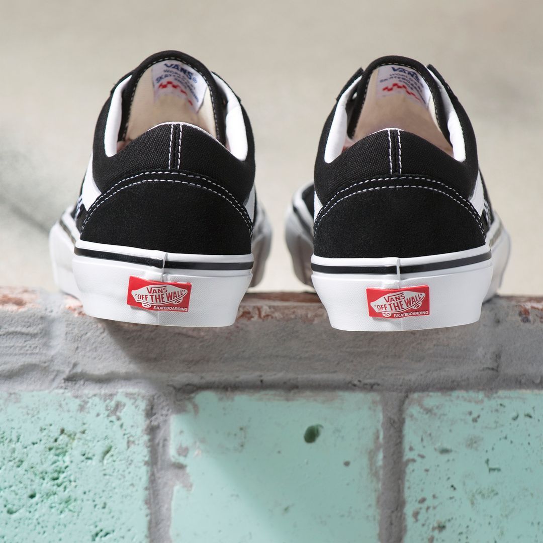 VANS Skate Old Skool Shoes Black/White FOOTWEAR - Men's Skate Shoes Vans