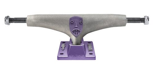 THUNDER AKWASI Guest Artist Pro Edition 147 Skateboard Trucks Skateboard Trucks Thunder