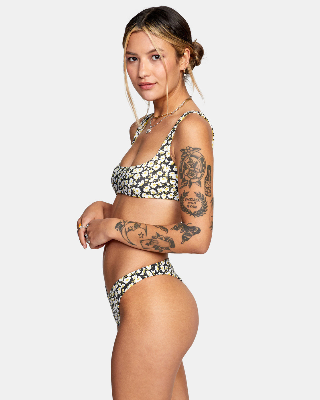 RVCA June Bloom Reversible Bralette Bikini Top Women's Rvca Black Women's Bikini Bottoms RVCA