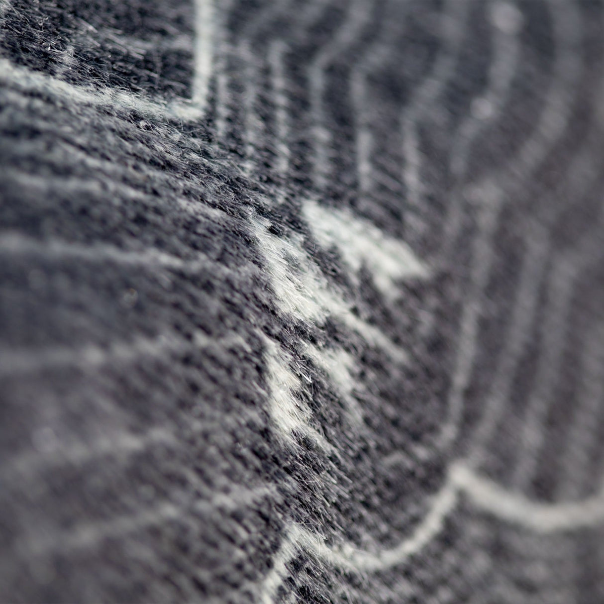 JONES Nomad Pro Quick Tension Tail Clip Splitboard Skins Black Group A 2021 BACKCOUNTRY EQUIPMENT - Splitboard Skins Jones Snowboards