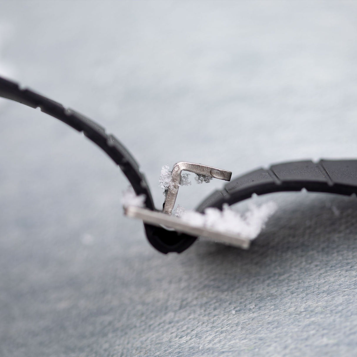 JONES Nomad Quick Tension Tail Clip Splitboard Skins Grey Group A 2021 BACKCOUNTRY EQUIPMENT - Splitboard Skins Jones Snowboards