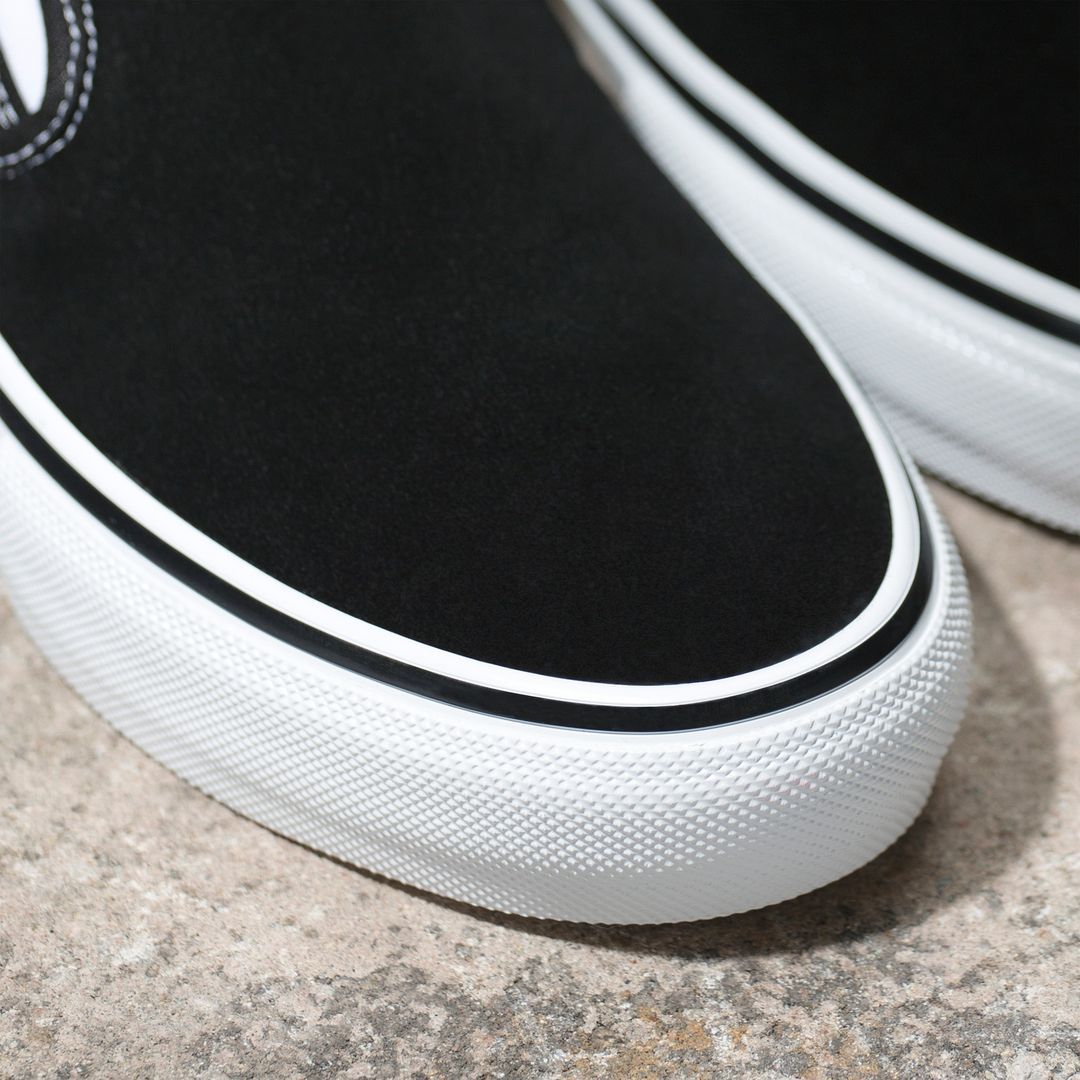 VANS Skate Slip On Shoes Black/White FOOTWEAR - Men's Skate Shoes Vans