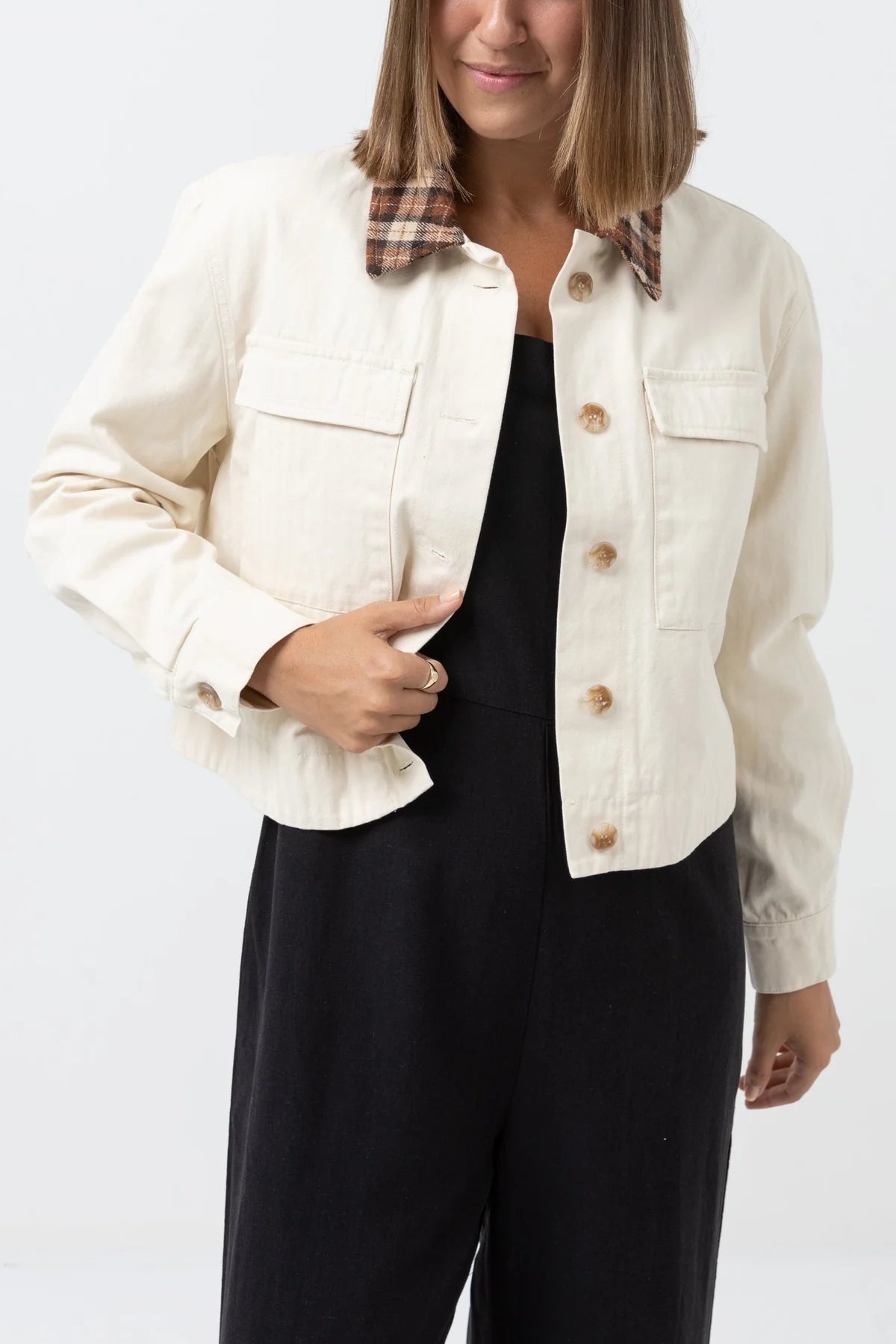 RHYTHM Women s Dylan Cropped Shacket Cream Freeride Boardshop