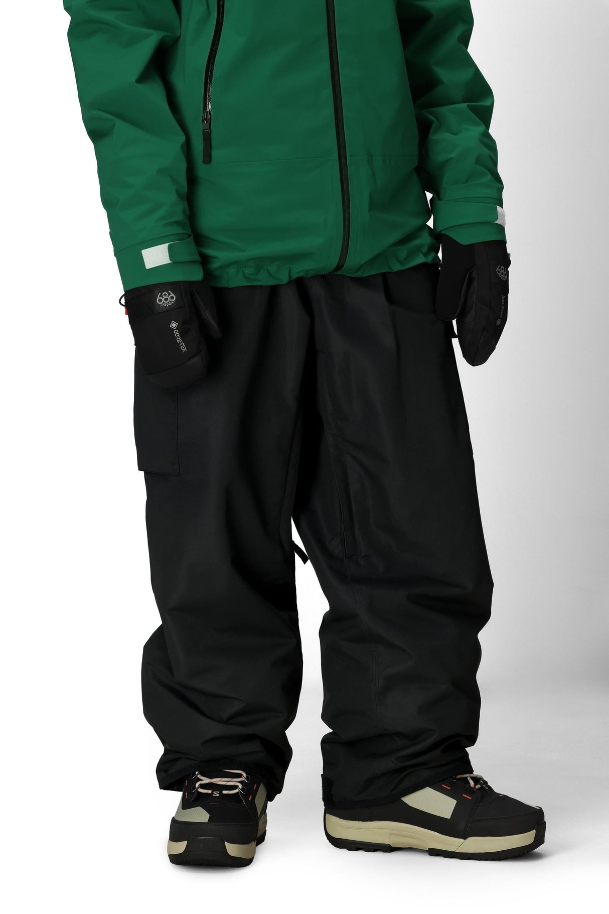 686 Essox Cargo Snowboard Pants Black 2026 Men's Snow Pants 686 