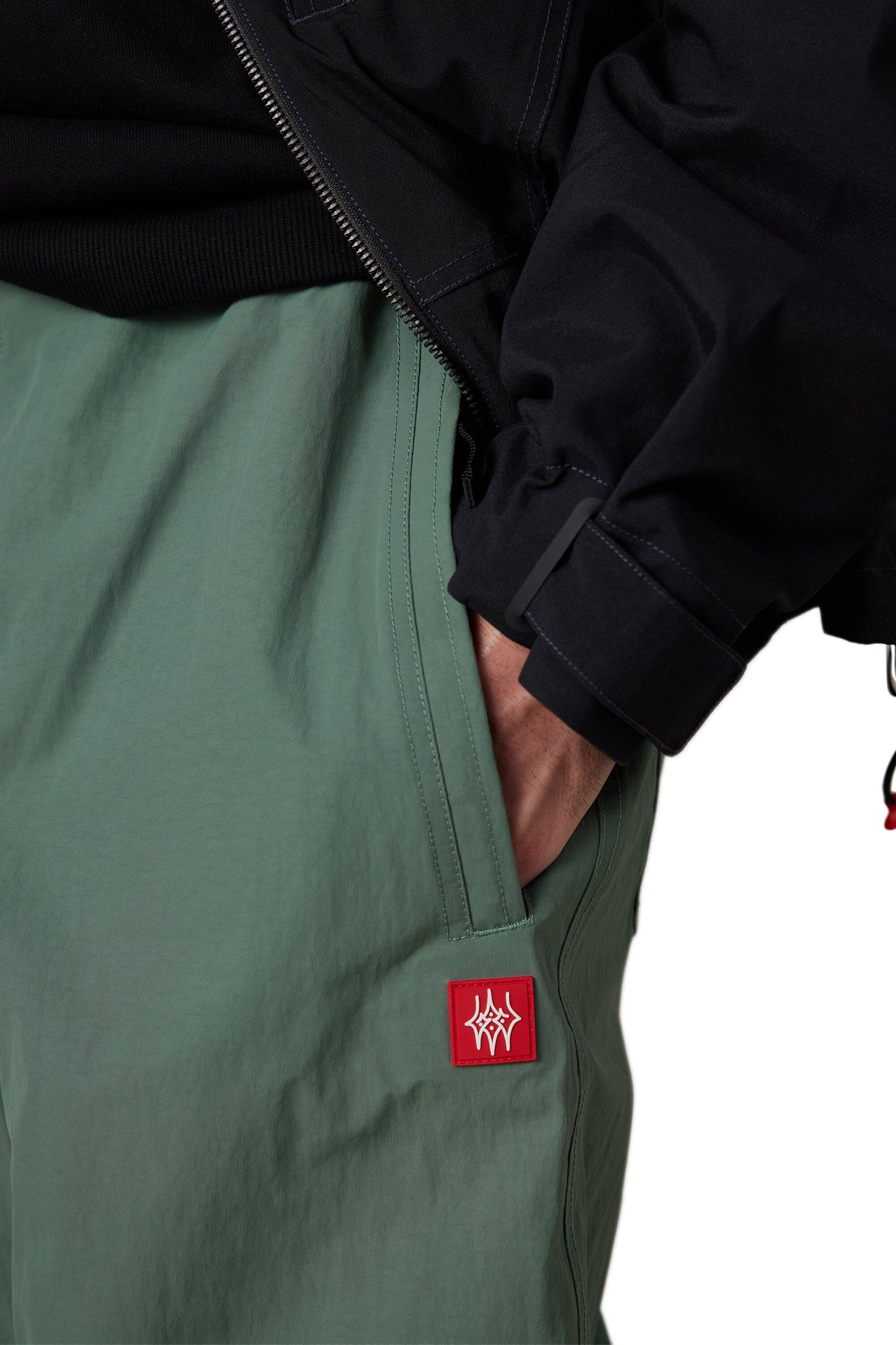 686 Dojo Shell Snow Pants Faded Green Crinkle 2027 Men's Snow Pants 686 
