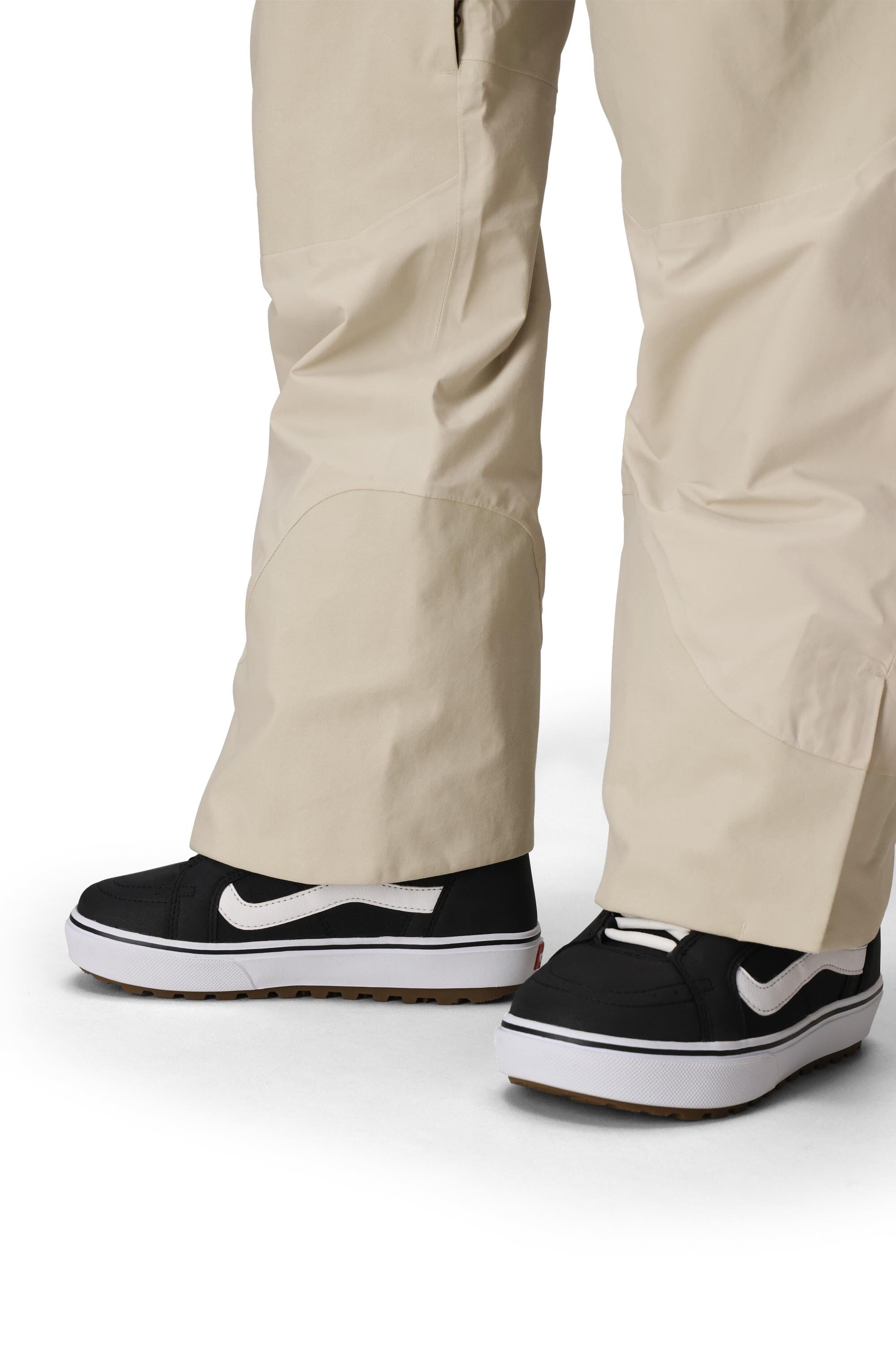 686 Women's GORE-TEX Dispatch Shell Bib Snow Pants Limestone 2026 Women's Snow Bib Pants 686 