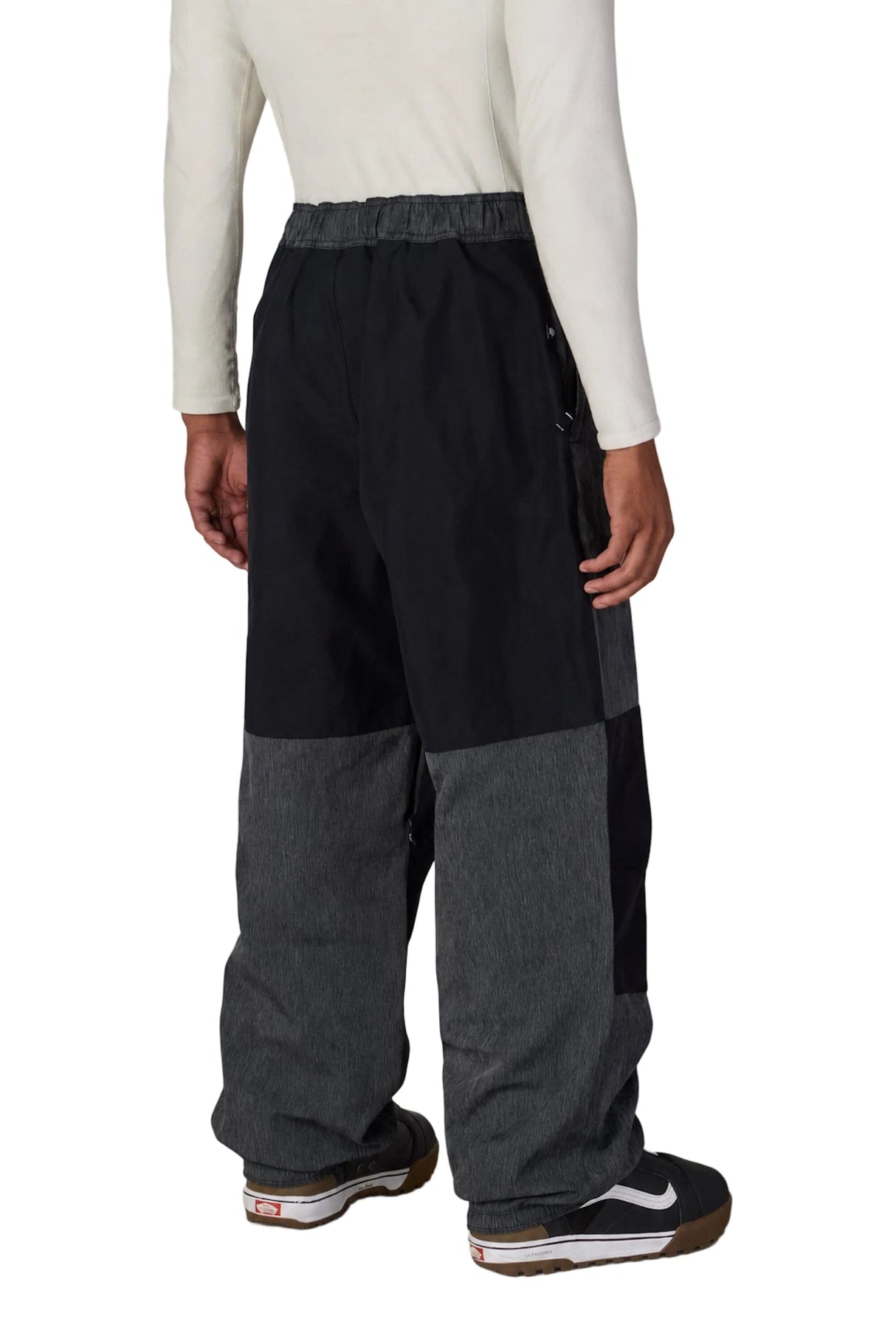 686 Ghost 2.5L Anorak Snow Pants Black Denim 2027 Men's Snow Pants 686 