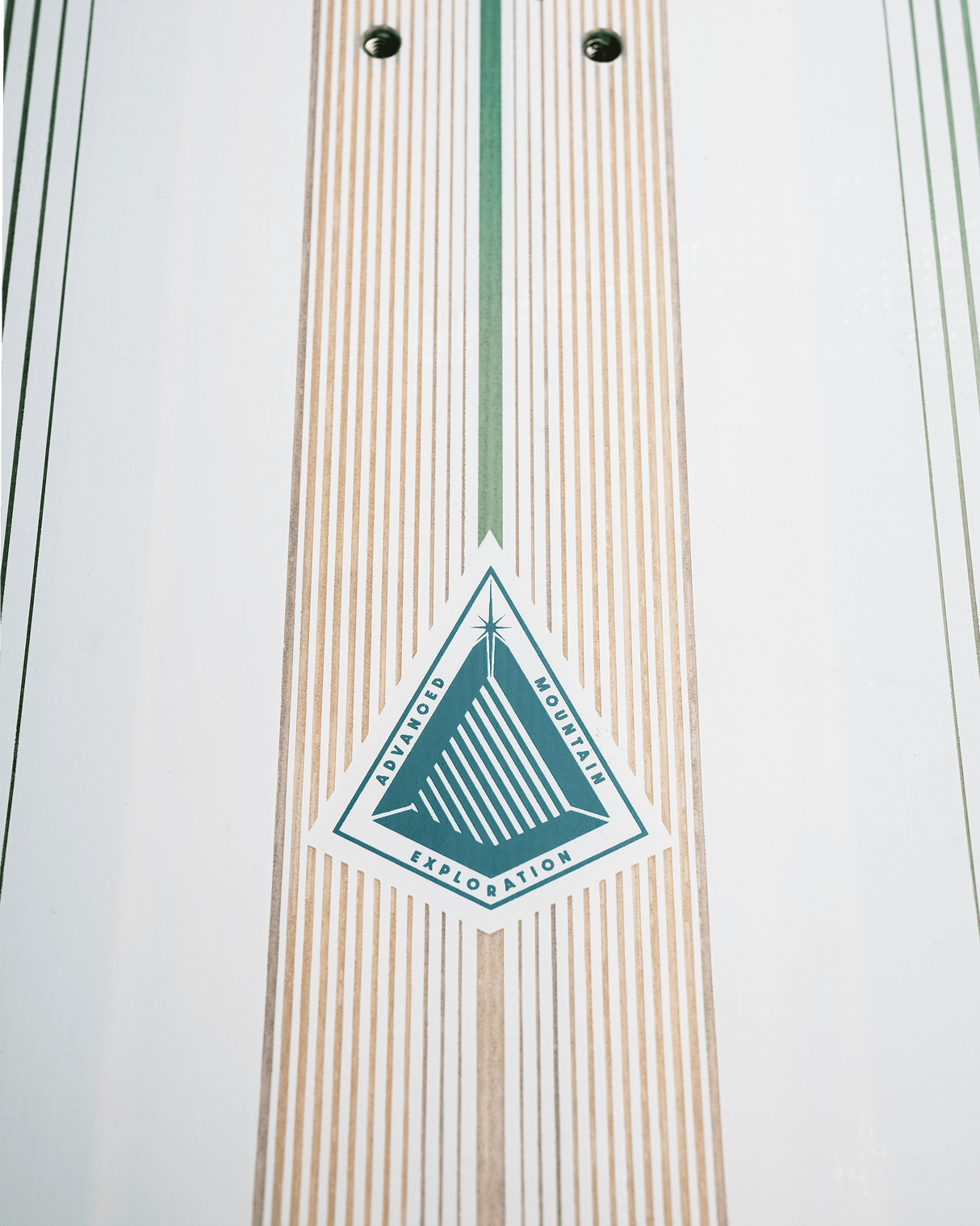 JONES Women's Stratos Snowboard 2026 – Freeride Boardshop JONES Women's Stratos Snowboard 2026 – Freeride Boardshop