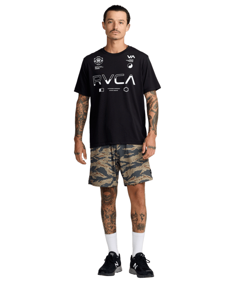 RVCA Yogger Recover 17" Shorts Tiger Camo Men's Walkshorts RVCA 