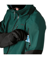 PATAGONIA Untracked GORE-TEX Snow Jacket Cascade Green 2026 Men's Snow Jackets Patagonia 