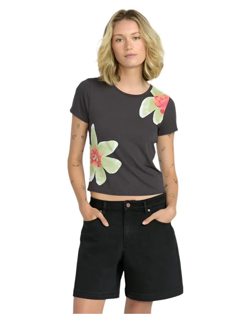 VOLCOM Women's Strait Up Long Shorts Black Out Women's Shorts Volcom 