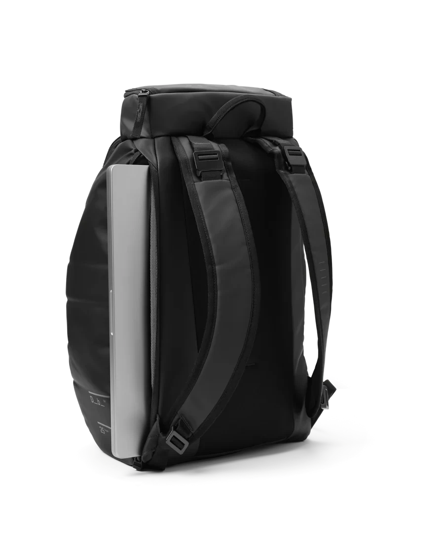 DB JOURNEY Hugger 20L Backpack Sand Grey Backpacks D_b_ Journey 