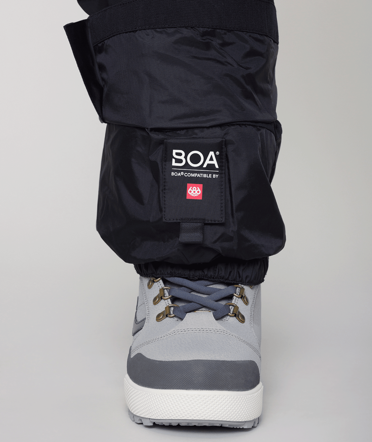 686 Women's Geode Thermagraph Snowboard Pants Black 2023 Women's Snow Pants 686 