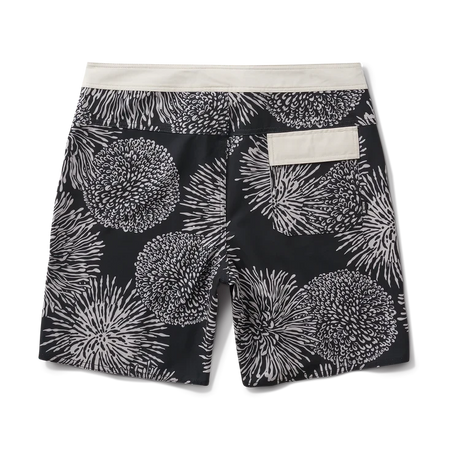 ROARK Passage 18.5" Boardshorts Black Floral Men's Boardshorts Roark Revival 