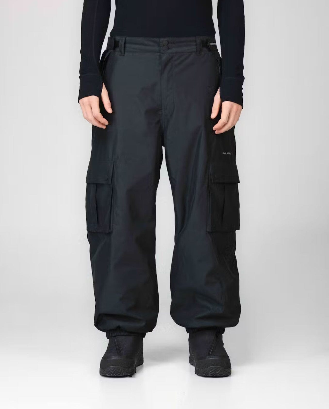 BEYOND MEDALS Cargo Snowboard Pants Black 2024 Men's Snow Pants Beyond Medals 