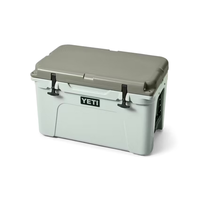 YETI Tundra 45 Hard Cooler Ridgeline Coolers Yeti 