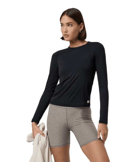 VUORI Women's Long Sleeve Lux Crew T-Shirt Black Women's Long Sleeve T-Shirts Vuori 