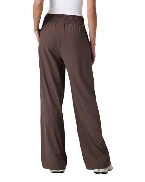 VUORI Women's Villa Wideleg Pant Java Women's Pants Vuori 