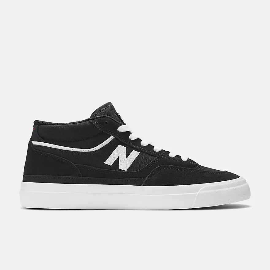 NB NUMERIC Franky Villani 417 Shoes Black/White Men's Skate Shoes New Balance 