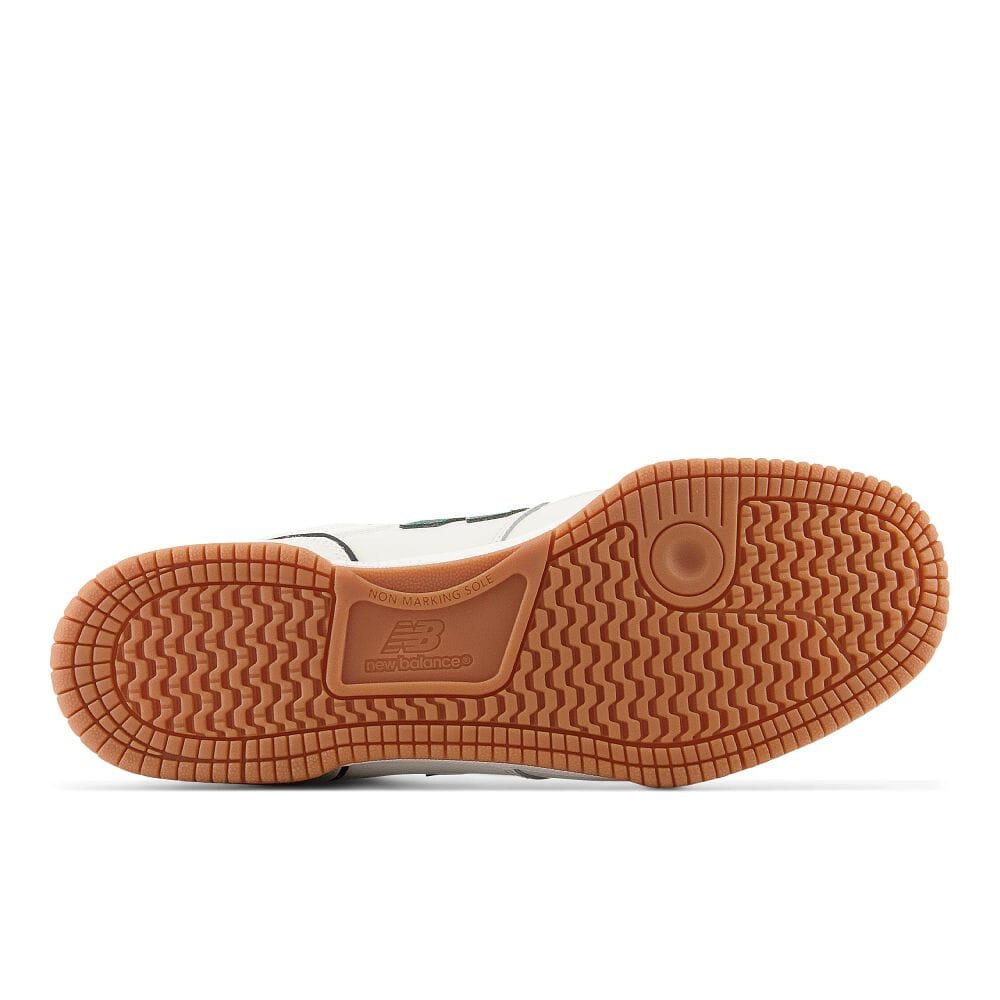 NB NUMERIC Tom Knox 600 Shoes White/Gum Men's Skate Shoes New Balance 