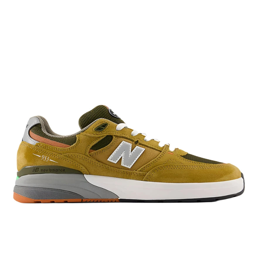 NB NUMERIC Andrew Reynolds 933 Shoes Camel/Dark Brown Men's Skate Shoes New Balance 