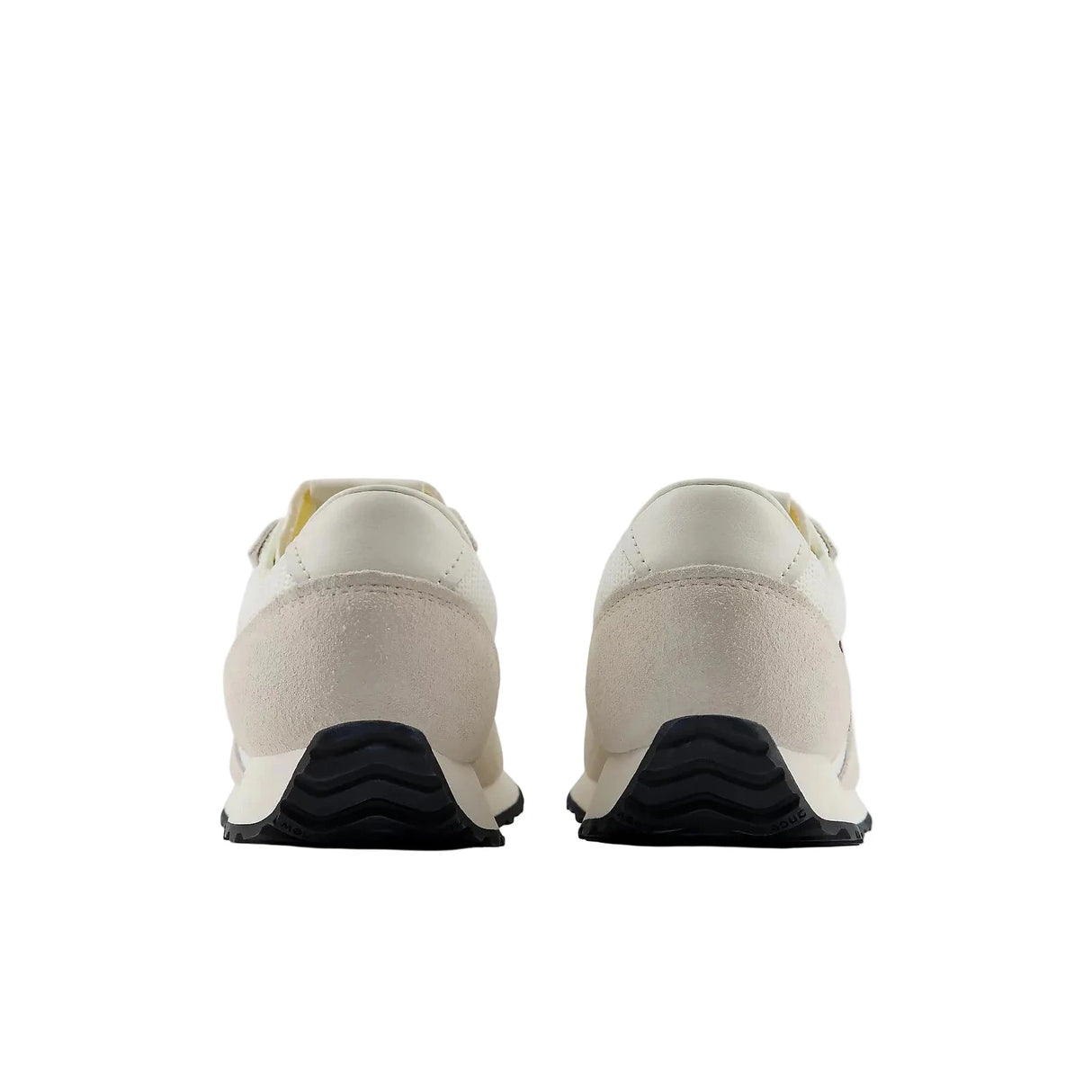 NEW BALANCE Women's 471 Shoes Linen/Sea Salt Women's Shoes New Balance 