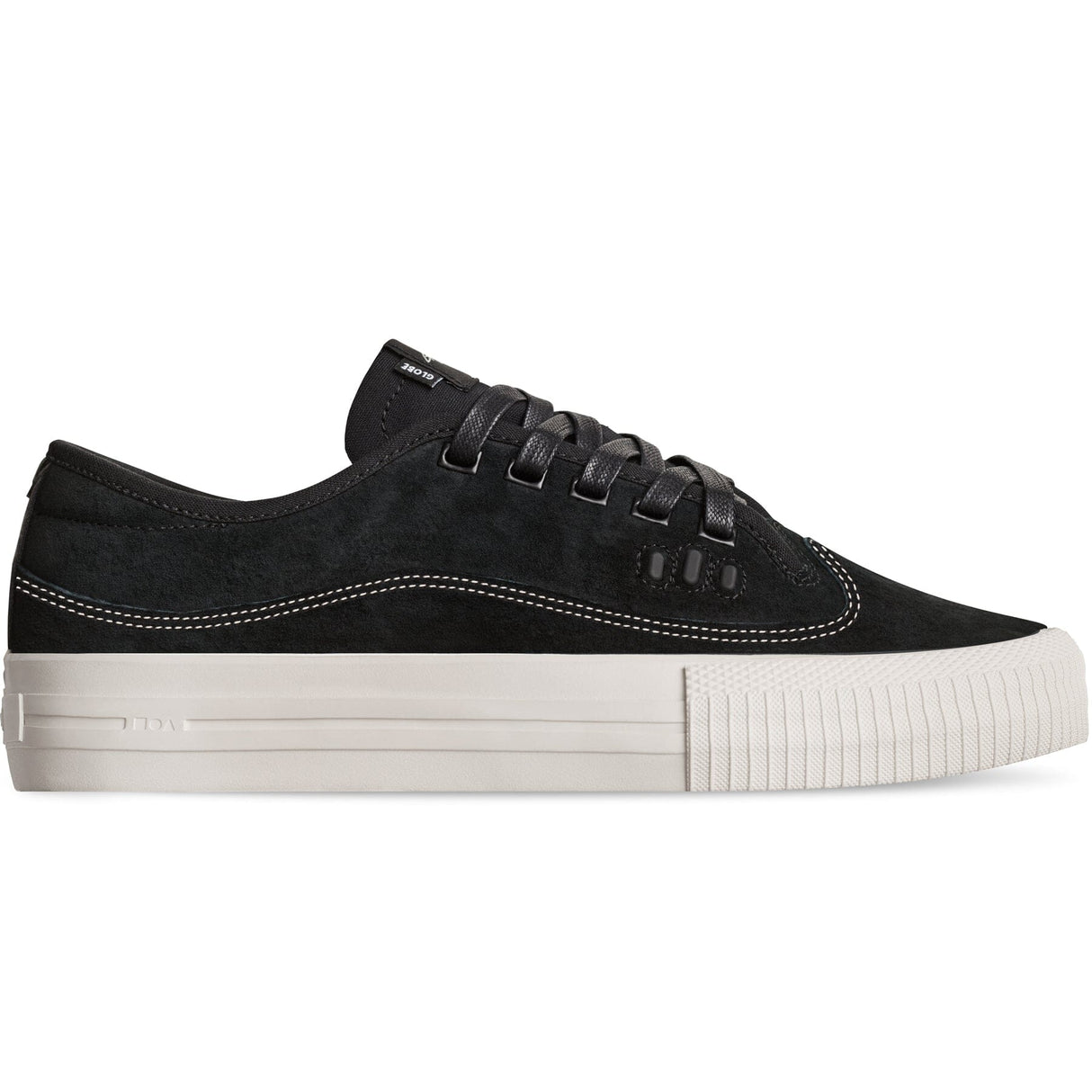 GLOBE Gillette Shoes Black/Suede Men's Skate Shoes Globe 