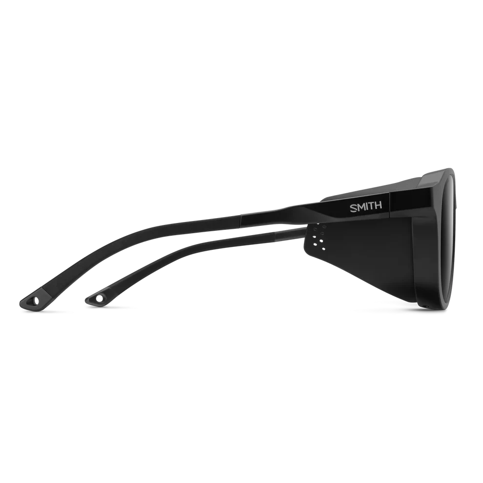SMITH Venture Matte Black - ChromaPop Glass Polarized Black Sunglasses Sunglasses Smith 