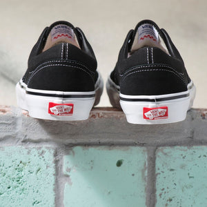 VANS Skate Era Shoes Black/White FOOTWEAR - Men's Skate Shoes Vans 